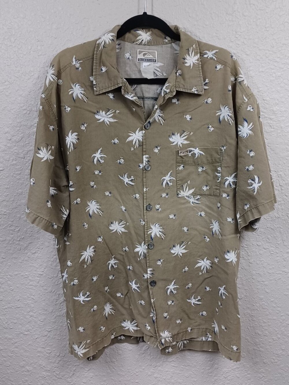 Quicksilver Hawaiian Shirt Mens Large Olive Green with Palm Trees